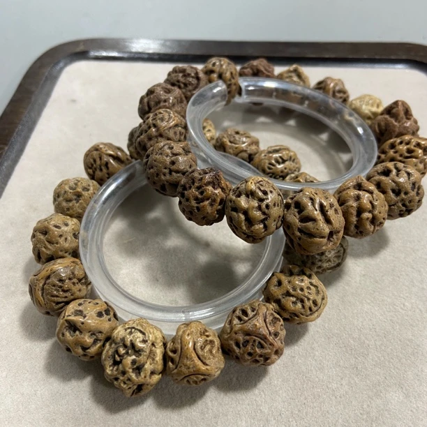 B183龙眼菩提随型单圈手串