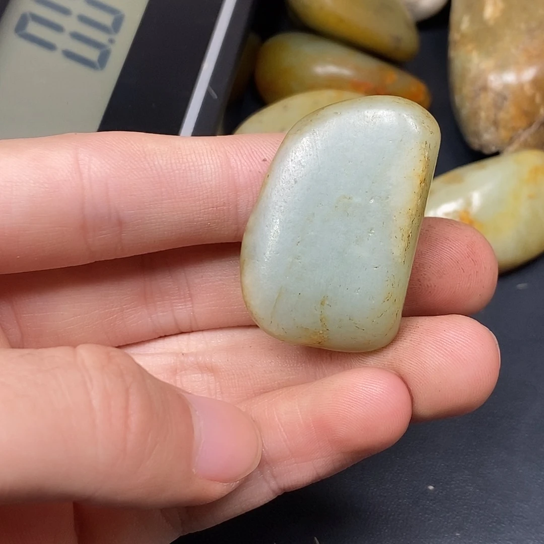 和田玉（糖玉）未镶嵌挂件