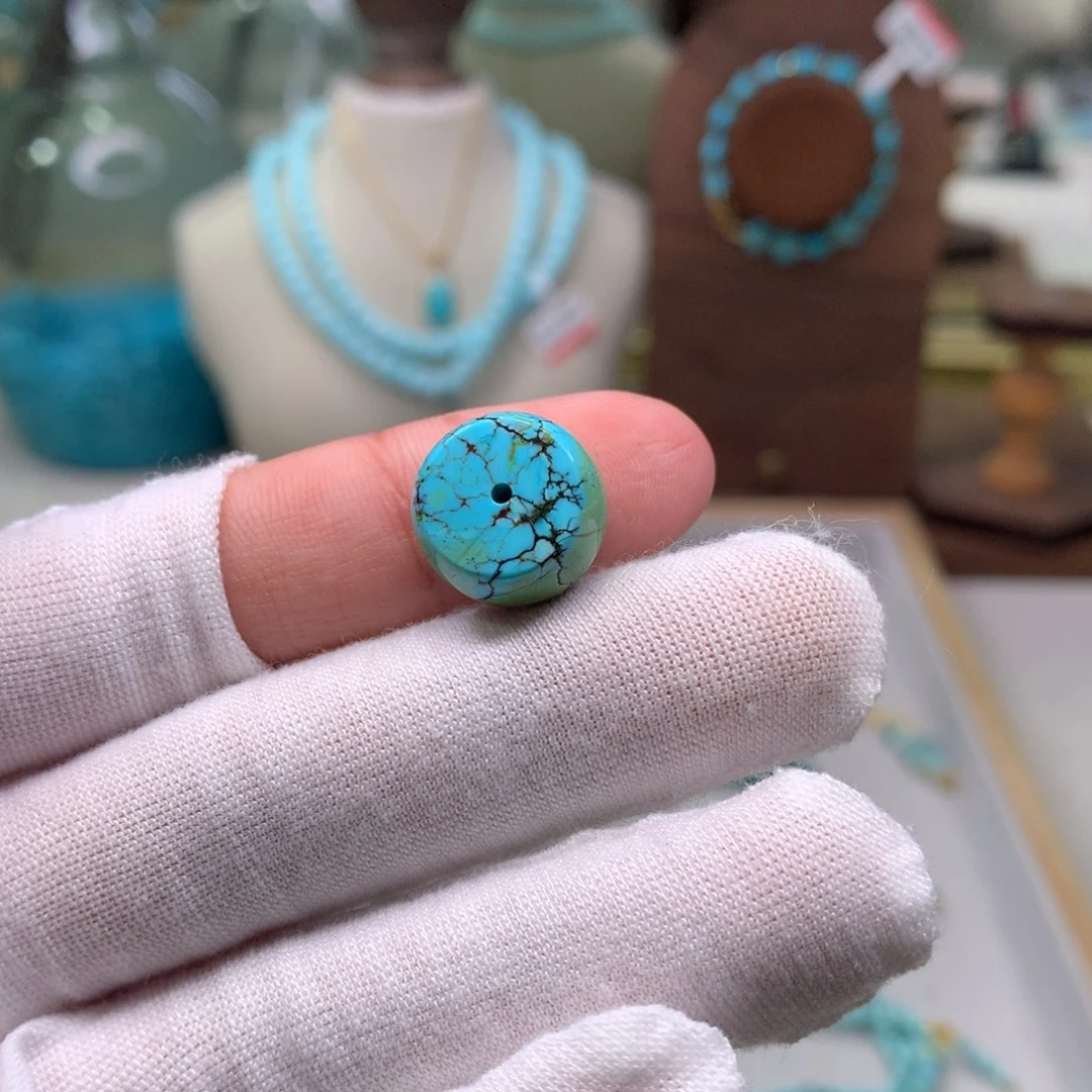 绿松石配饰未镶嵌