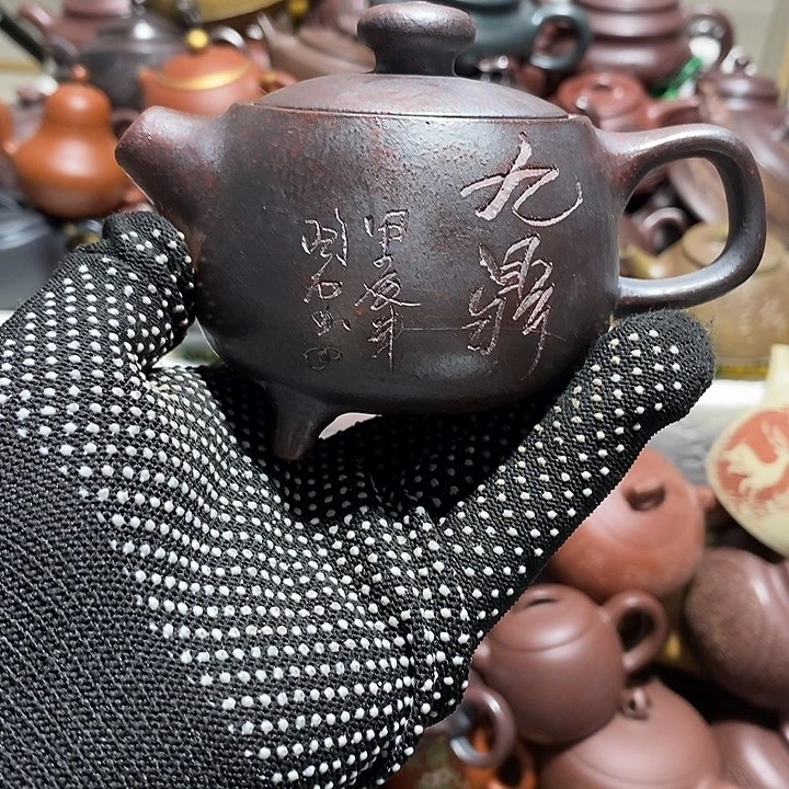 紫砂茶壶跳砂微瑕