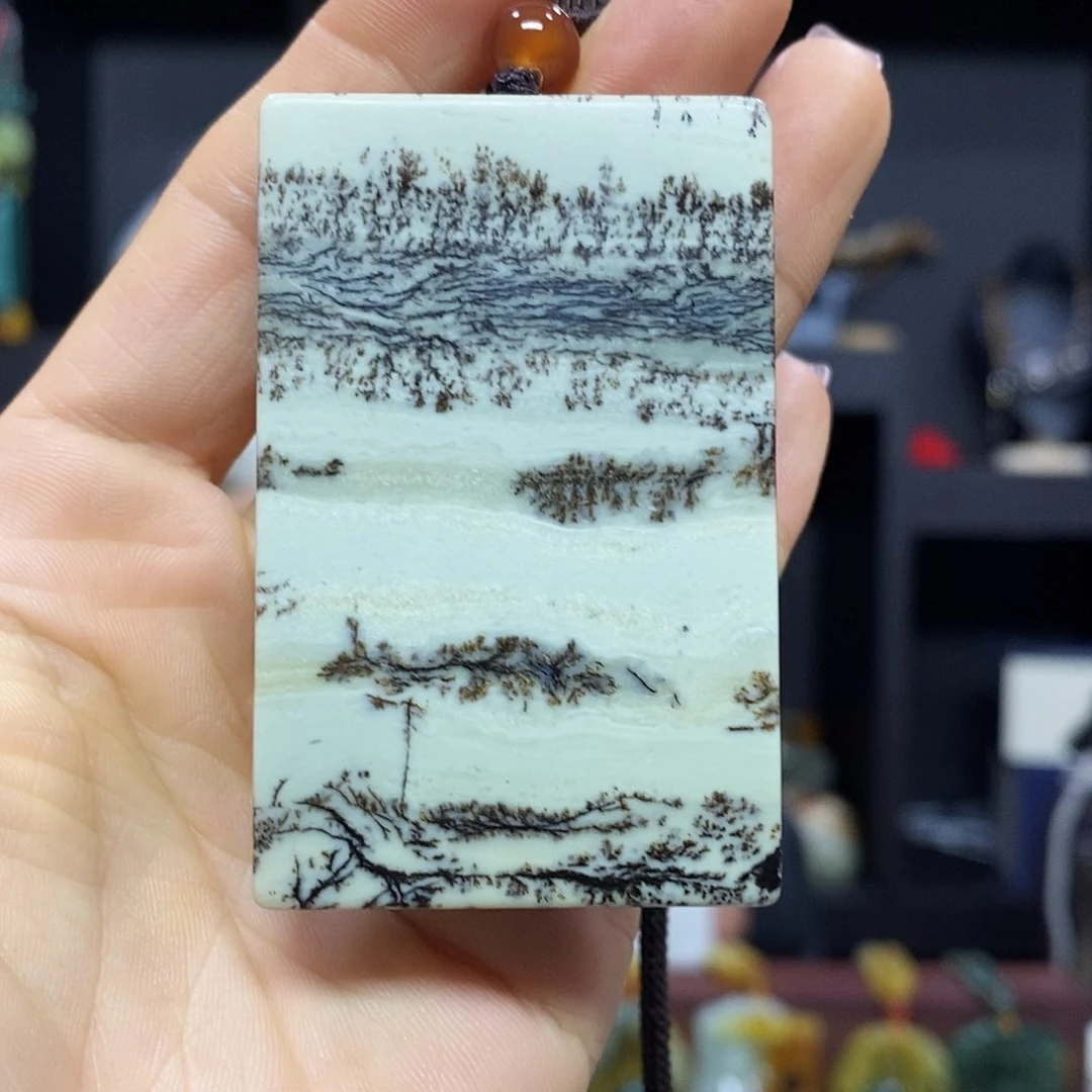 岫玉未镶嵌挂件吊坠