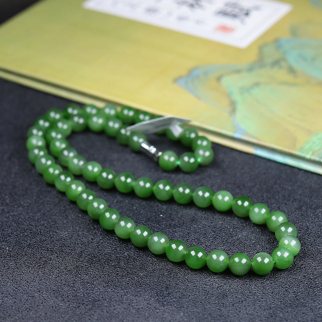 1110117和田玉碧玉圆珠项链