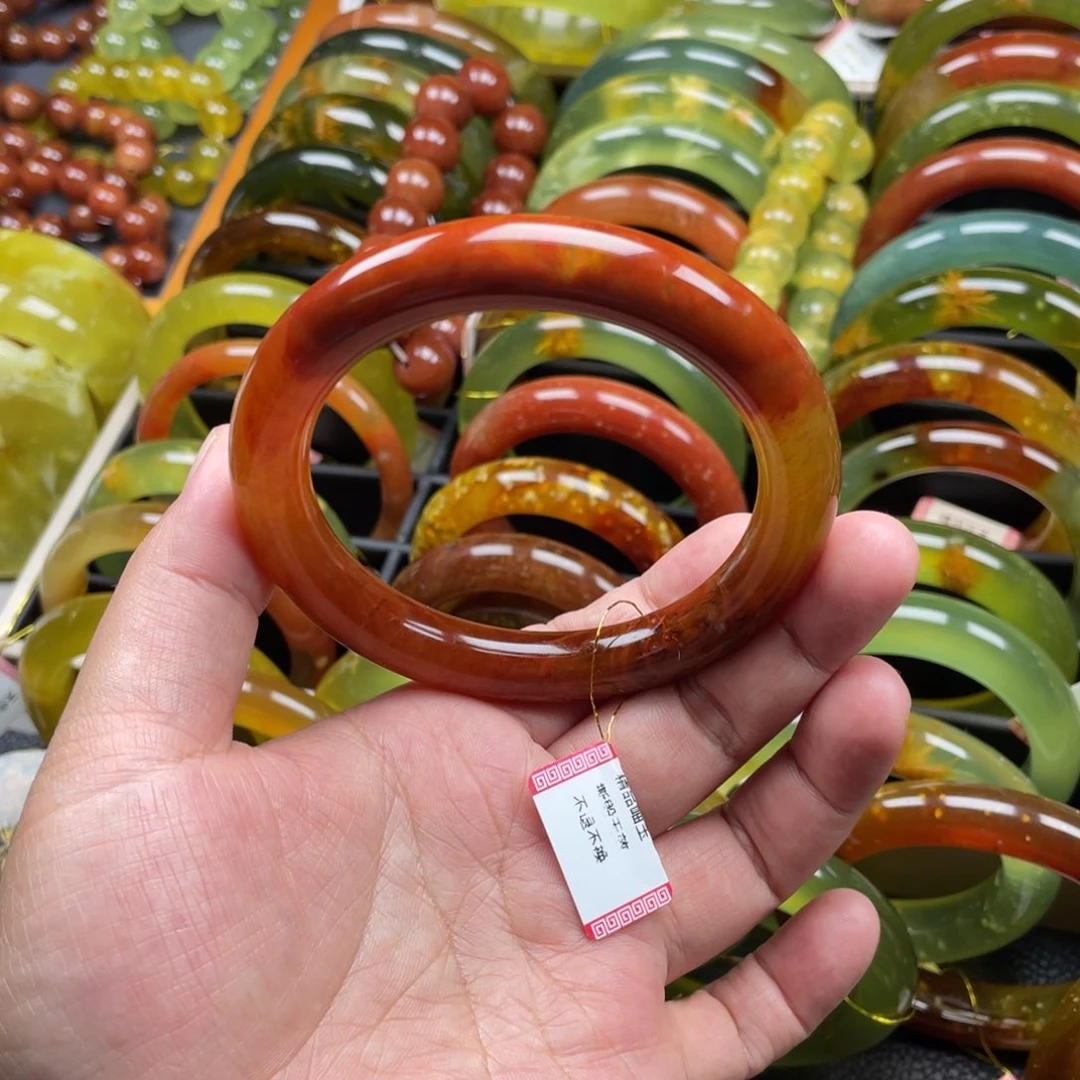 未镶嵌蛇纹石玉手镯微瑕