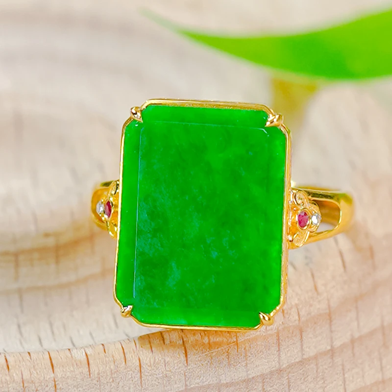 18K金镶嵌天然翡翠A货精致满绿翡翠龙石无事牌戒指
