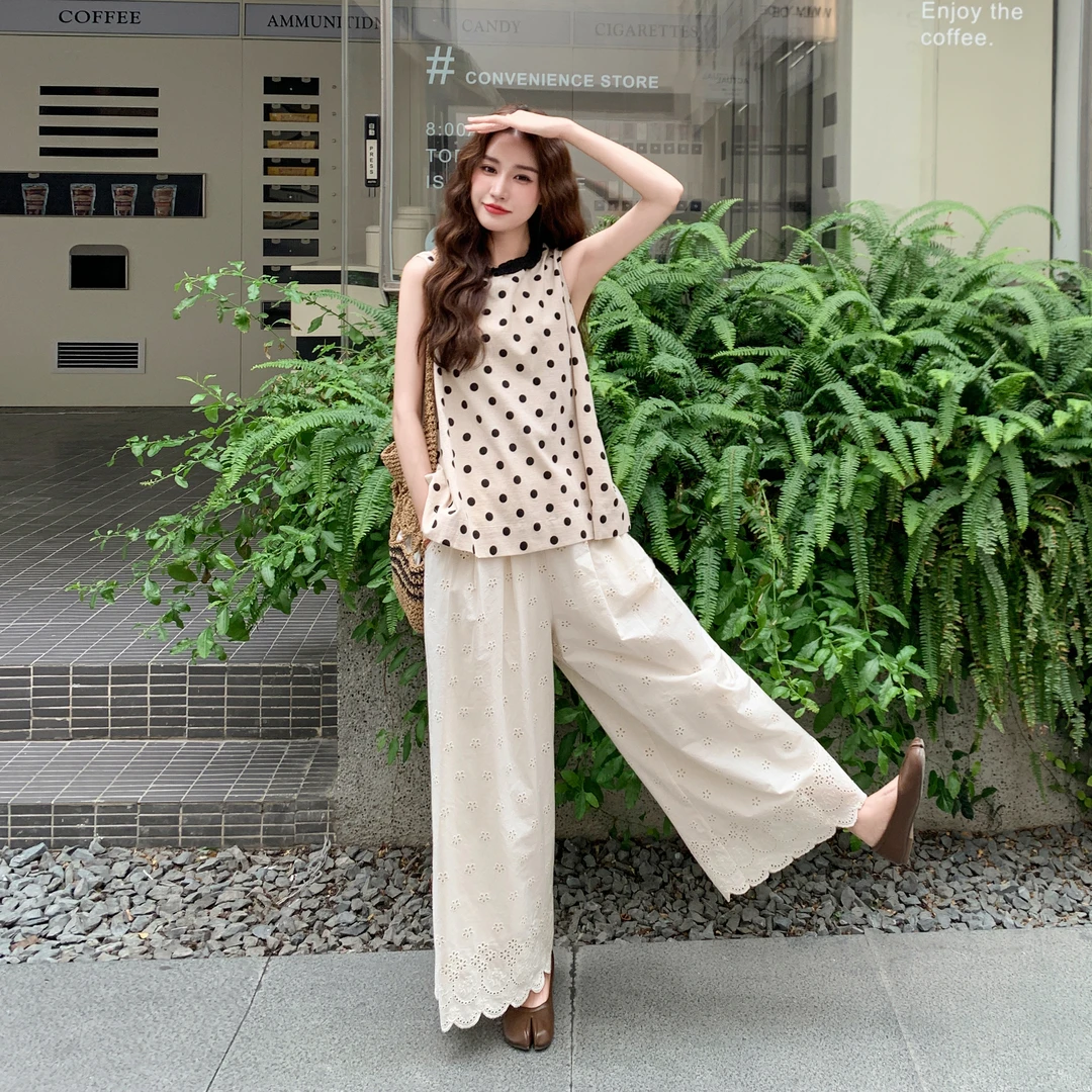 韩系减龄穿搭一整套女2025夏季新款无袖波点上衣镂空阔腿裤两件套
