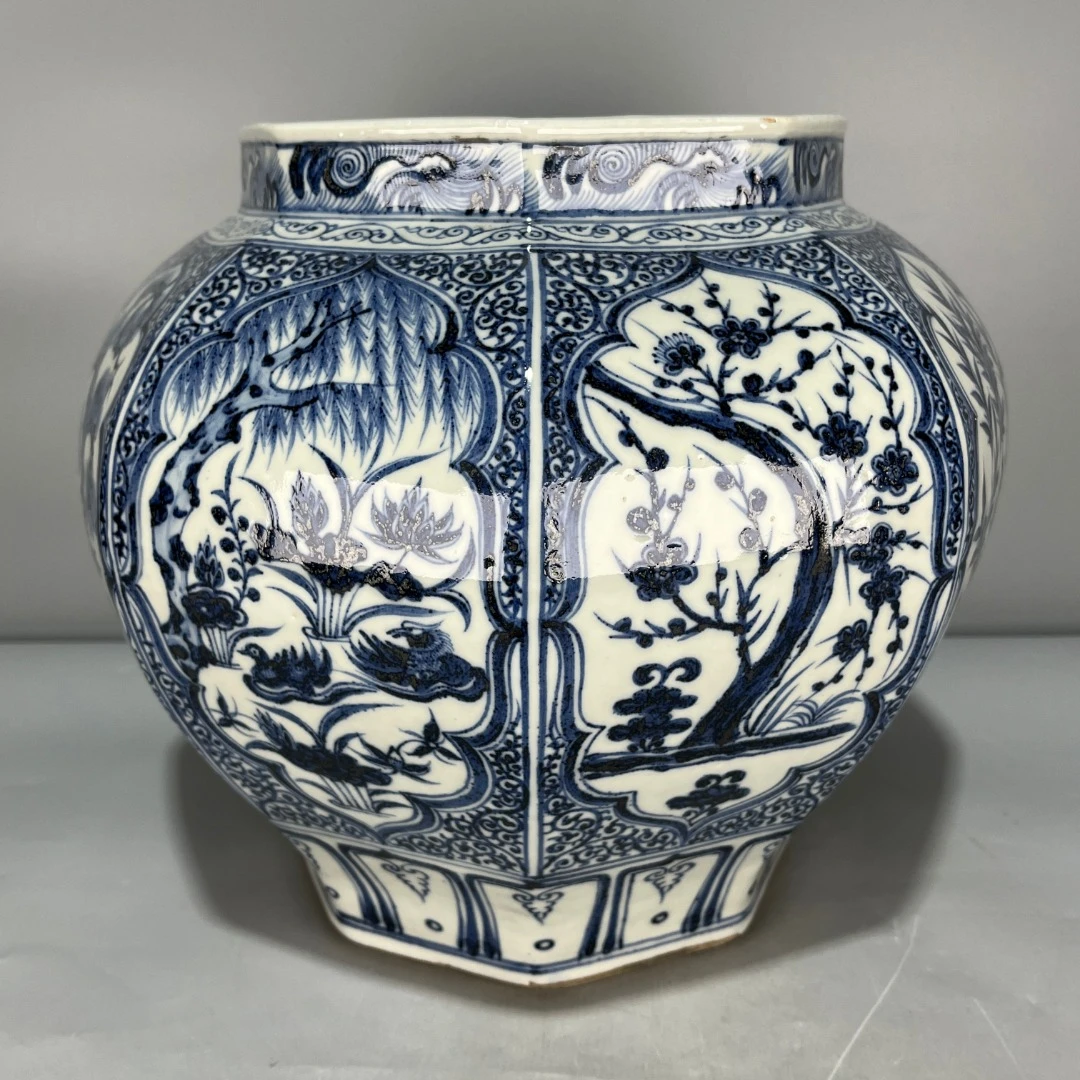 当代仿制 仿古青花松竹梅鸳鸯戏水八棱罐
