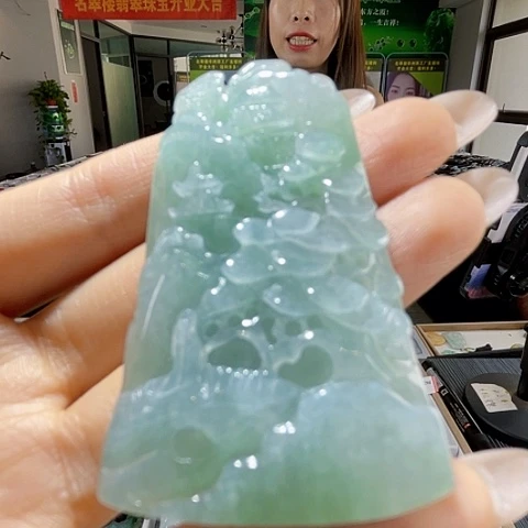 项圈未镶嵌翡翠一个