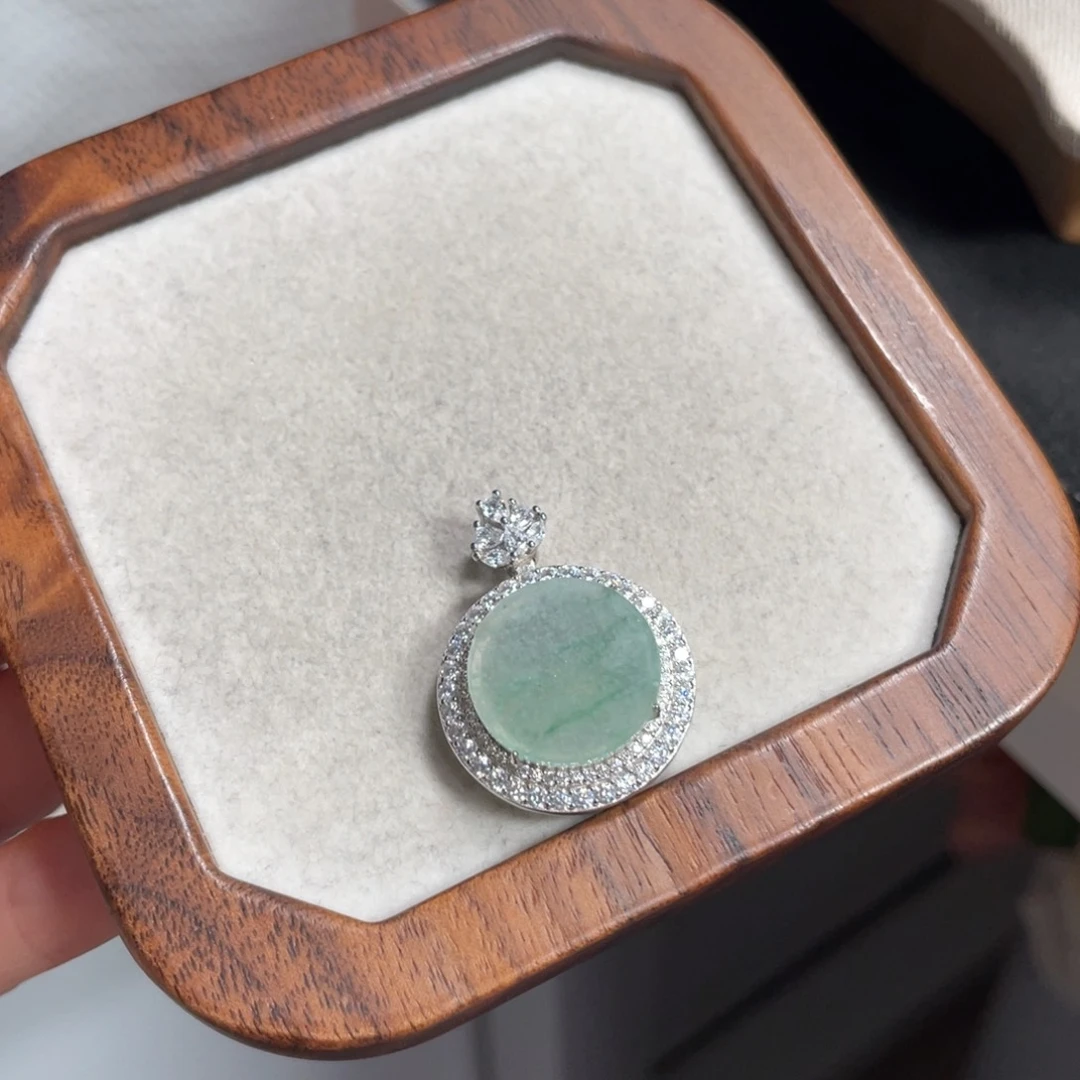 翡翠颈饰银S925镶嵌7369