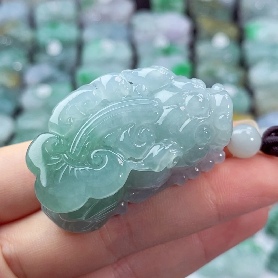 颈饰未镶嵌翡翠天然