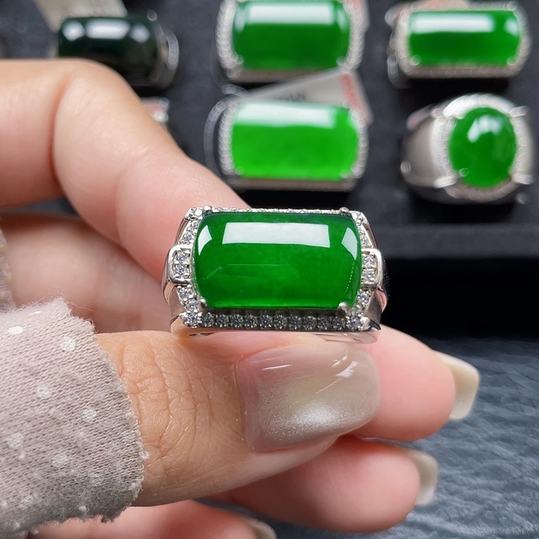 翡翠银S925镶嵌戒指天然A货翡翠没运费险3447