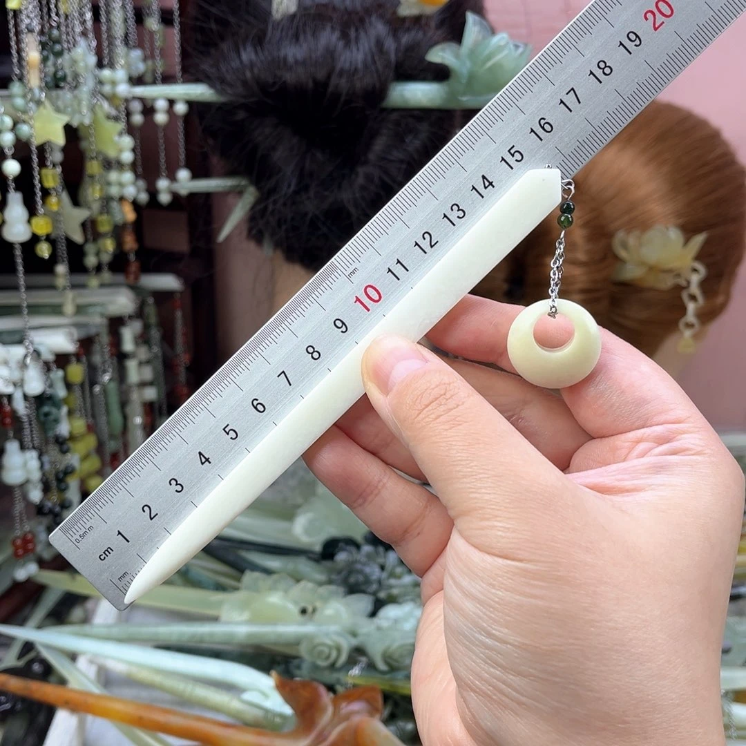 蛇纹石玉发饰未镶嵌默认微瑕岫玉发簪