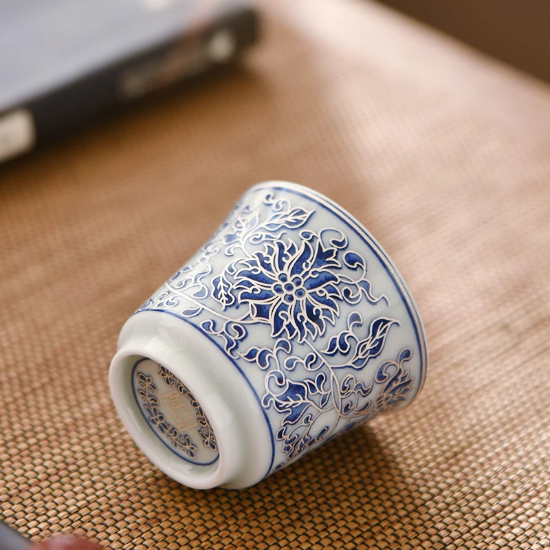 成艺覆银点绘青莲马蹄杯个人杯缠枝莲青花茶杯复古品茗杯高端茶具