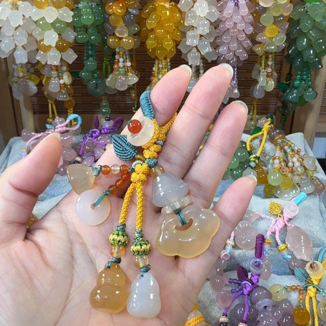 玛瑙/玉髓未镶嵌钥匙挂件