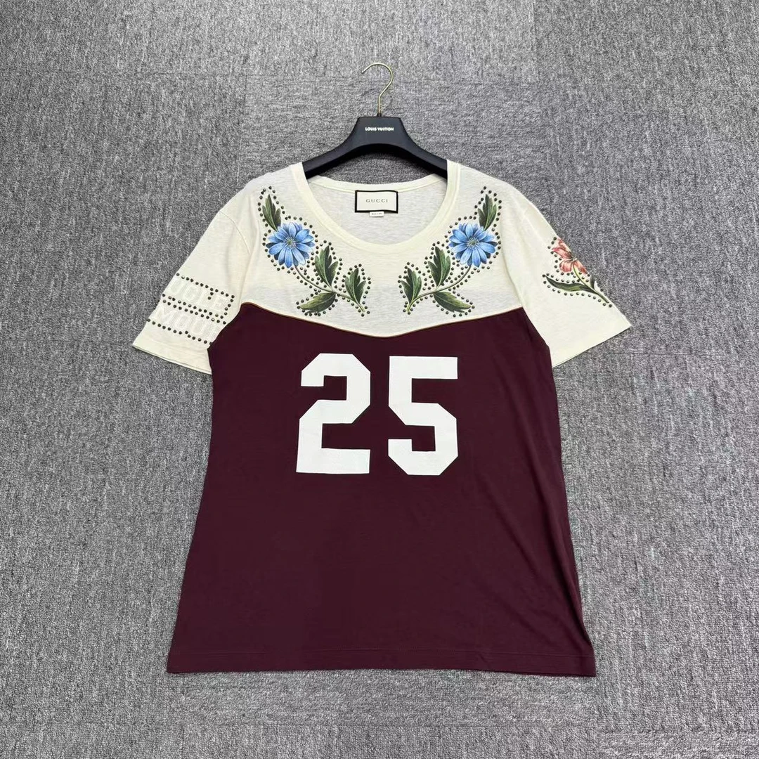 99新 GUCCI/古驰 花卉铆钉短袖/M码/编码16842