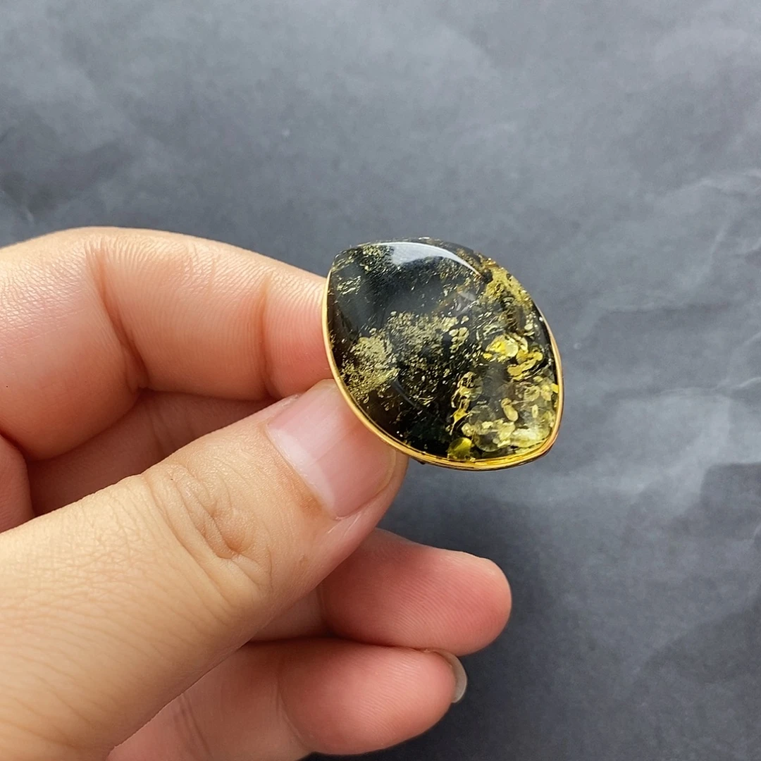 琥珀未镶嵌裸石戒指