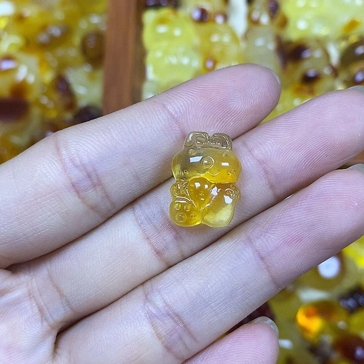 吊坠橄榄核小兔子62