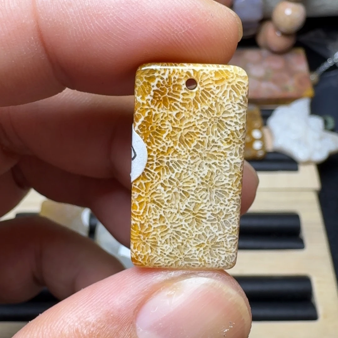 硅化玉未镶嵌纯天然色有机玉石保真色