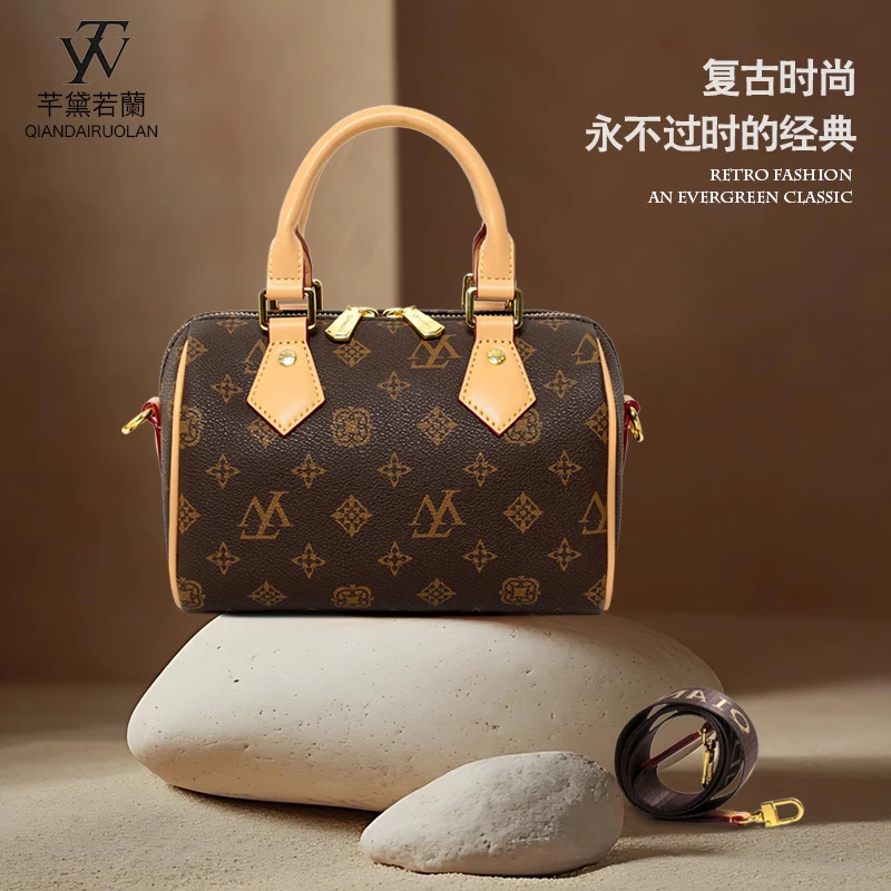 女款爆款2025新款印花枕头包洋气斜挎包网红时尚百搭