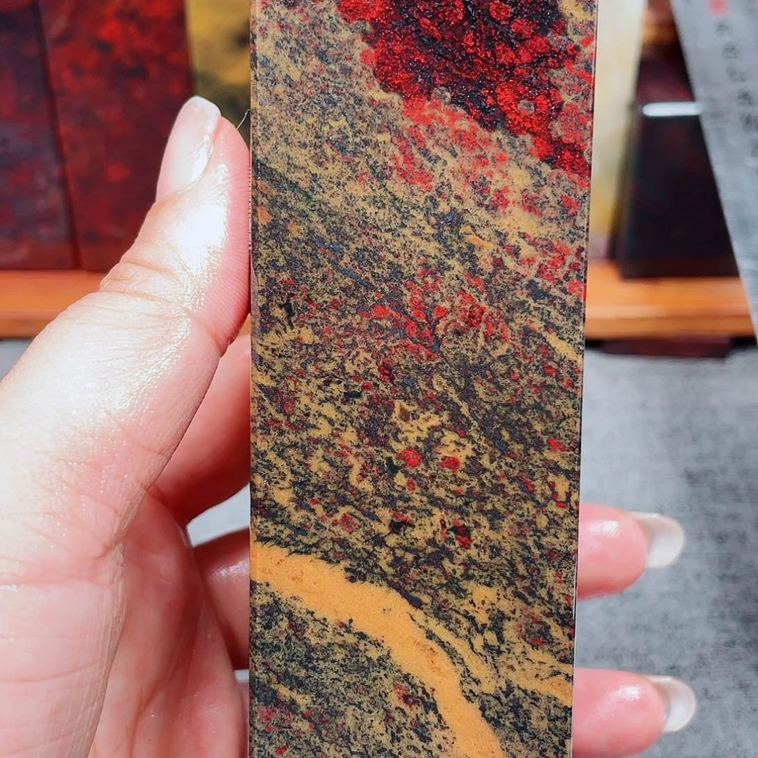 【闪购商品】玉桂林鸡血玉印章素章