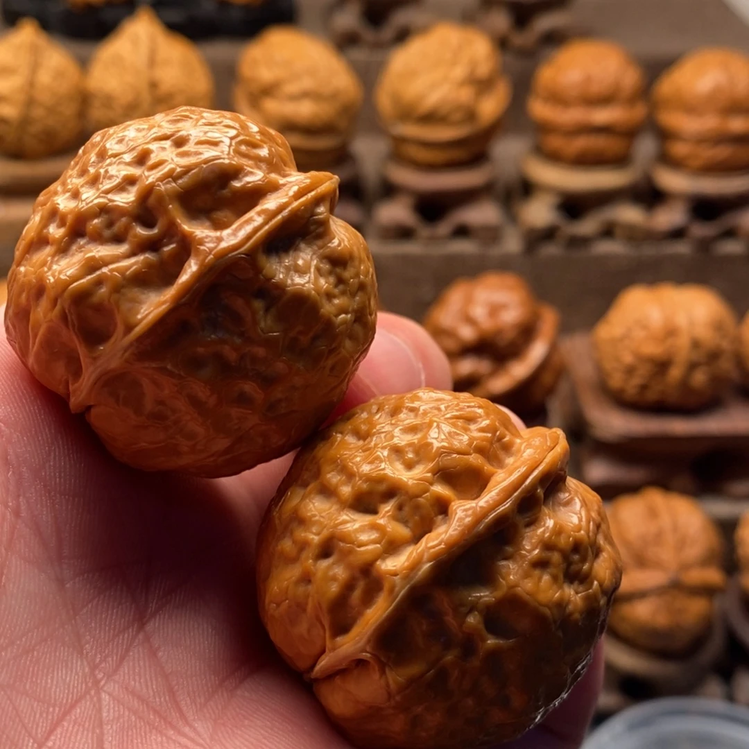 把件文玩核桃铁核桃