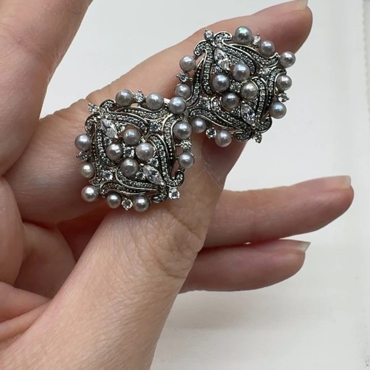 耳饰银S925镶嵌海水珍珠