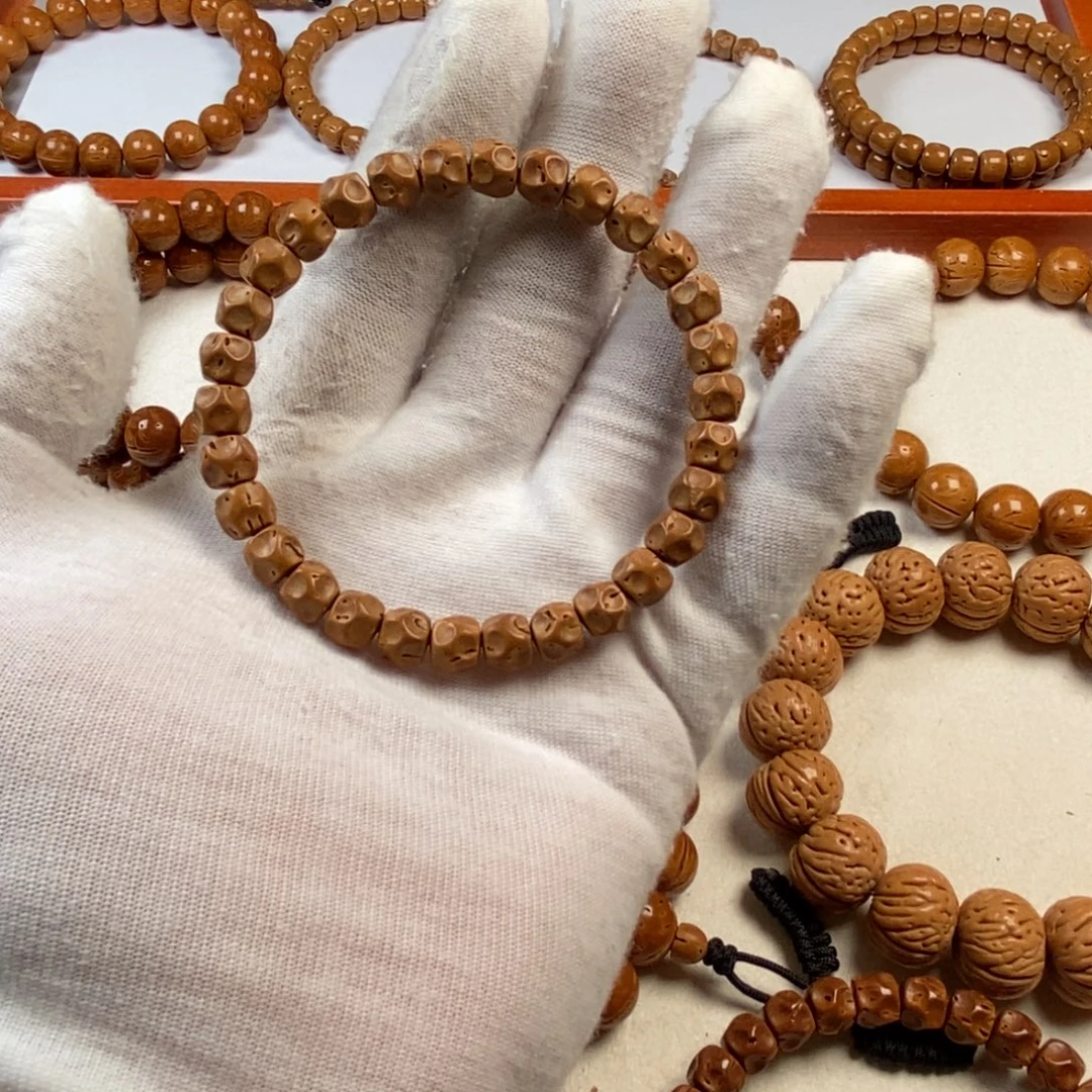 桃核手串0.800000000000