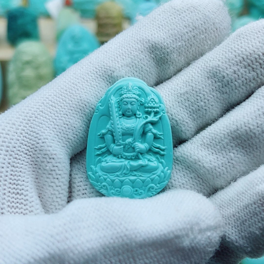 绿松石未镶嵌珠宝奇石