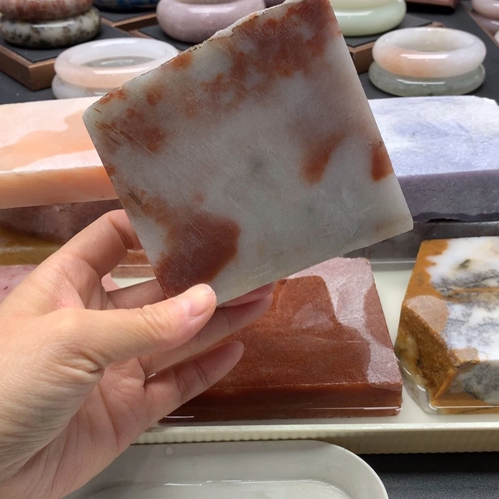 石英岩玉未镶嵌手镯