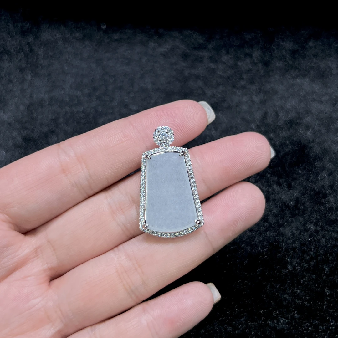 【金旭上成】天然翡翠A货蓝水无事牌吊坠 多样性发一件