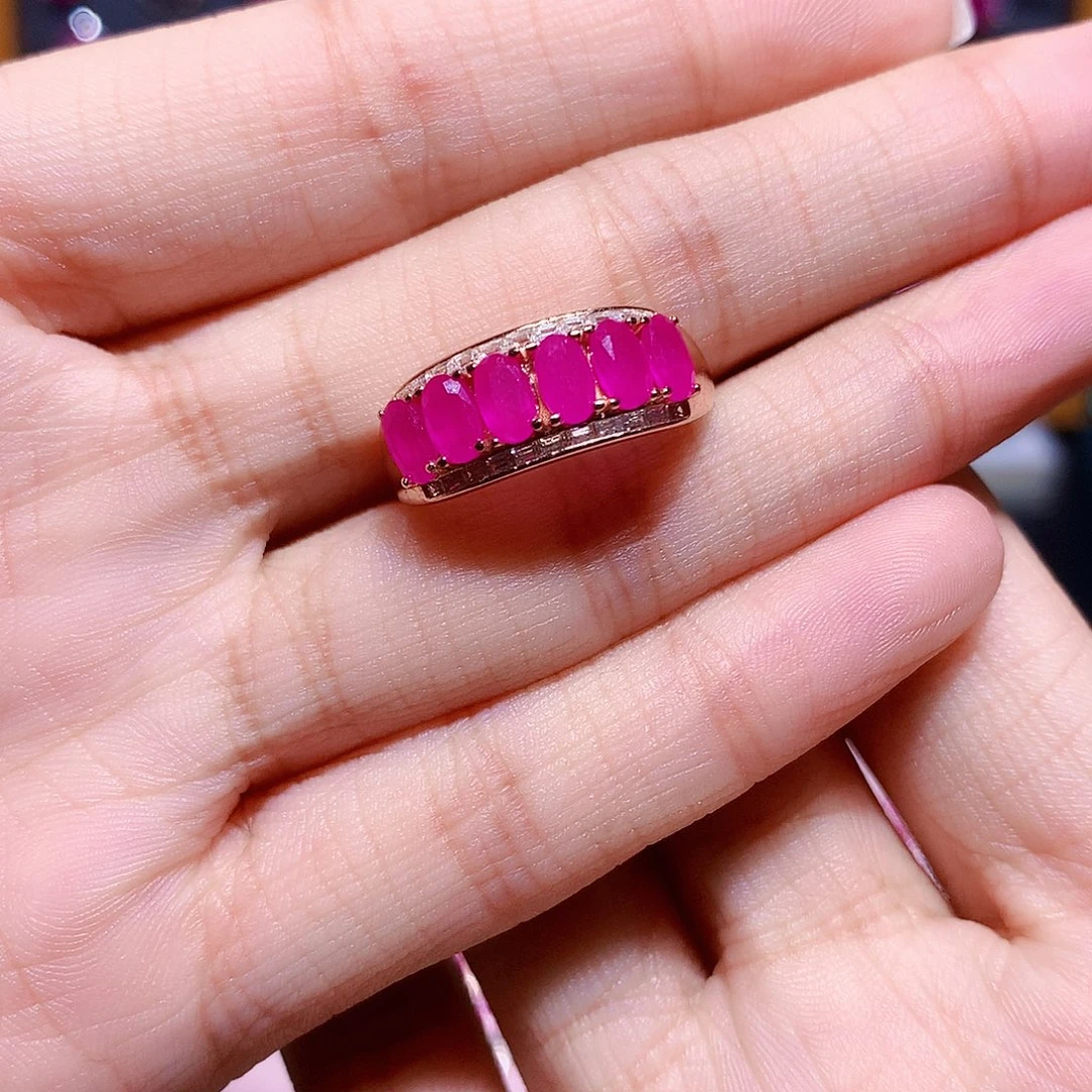 R***Y戒指银S925镶嵌红宝石