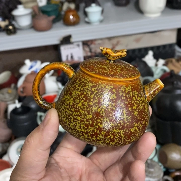 陶瓷艺术品及艺术壶