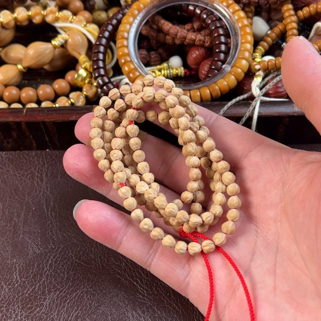 星月菩提吊坠小金豆