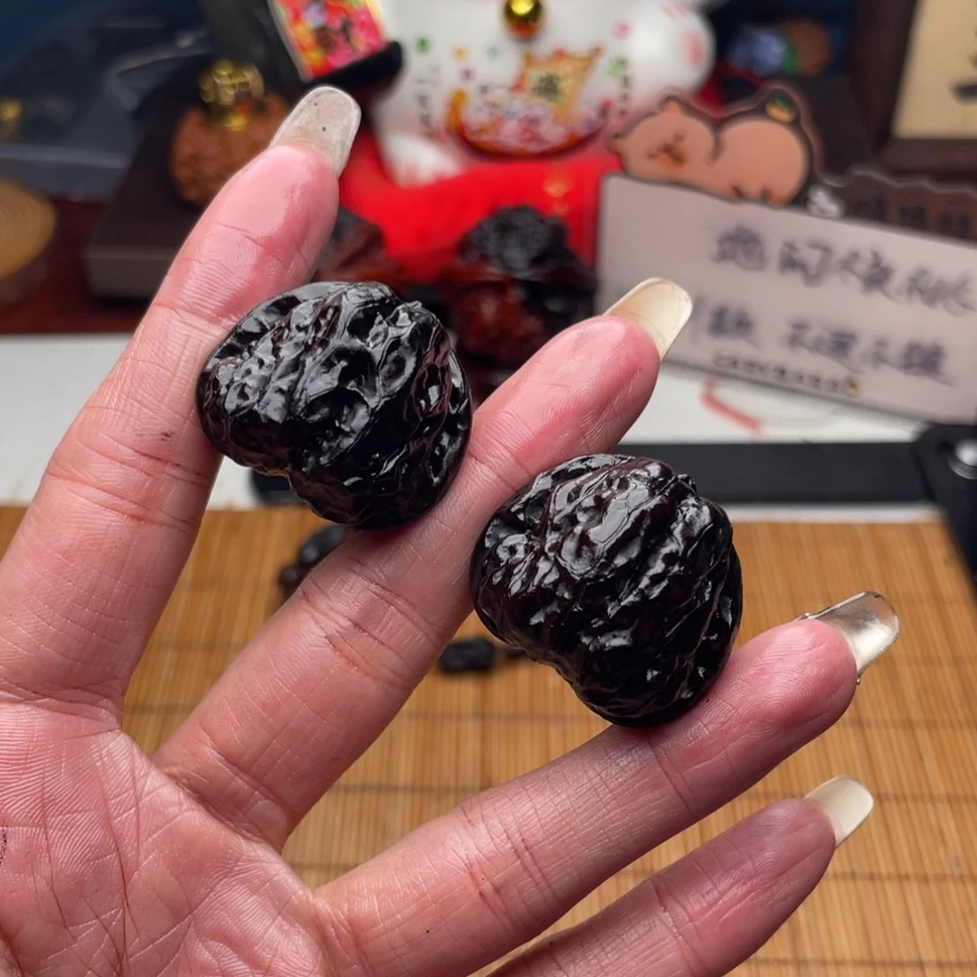 吊坠文玩核桃30三角蛙