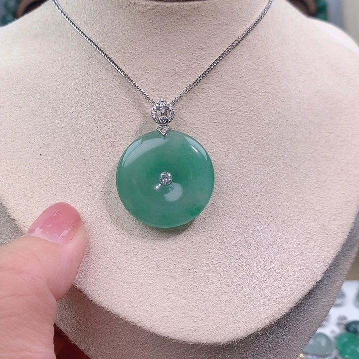 石英质玉银S925镶嵌颈饰