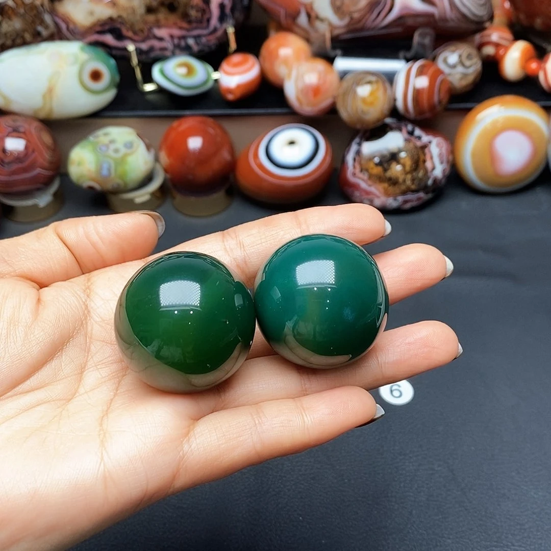 未镶嵌两毛玛瑙/玉髓