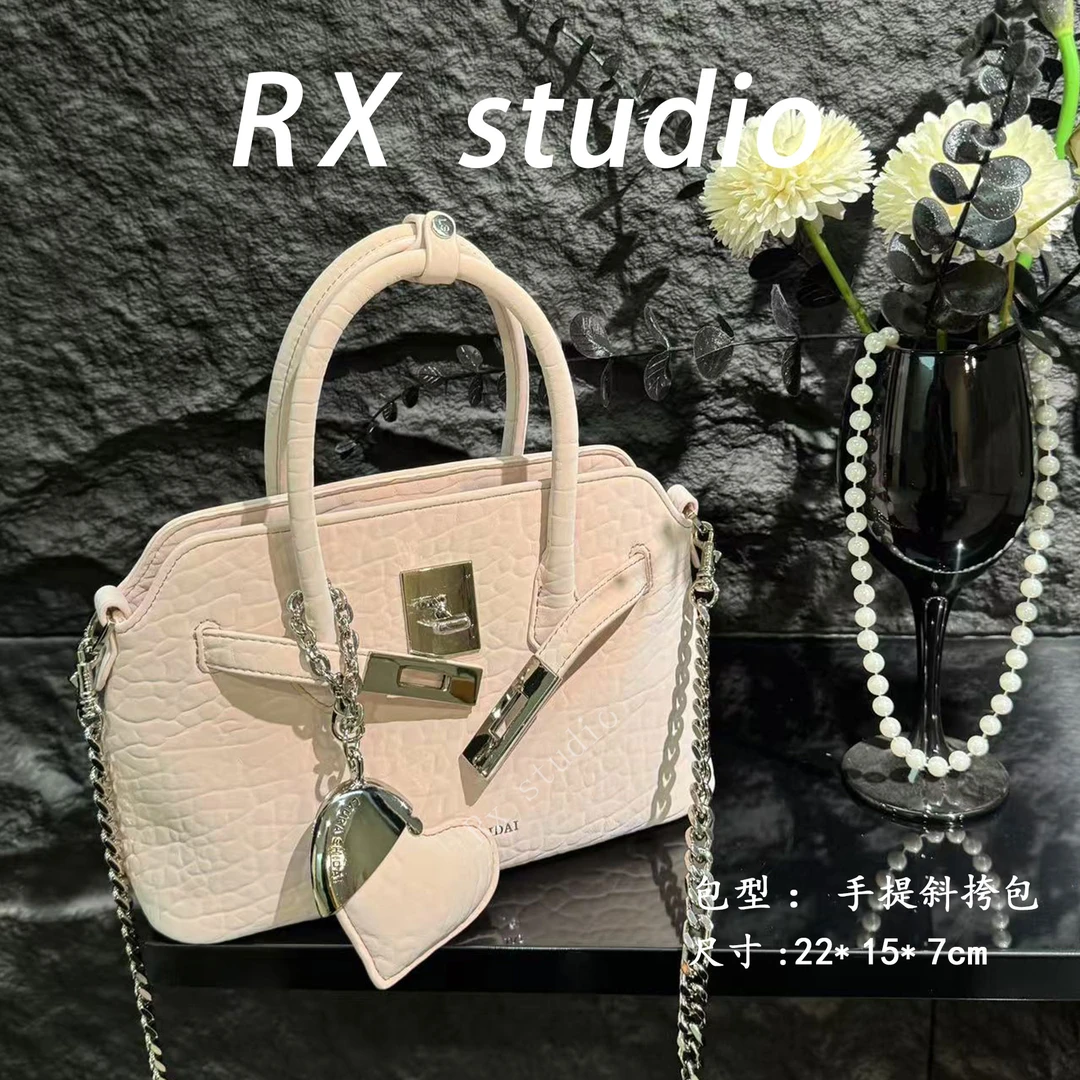 【南沙瑞熙】SD-5523-奶芙春桃轻奢小众设计感时尚百搭女士包包