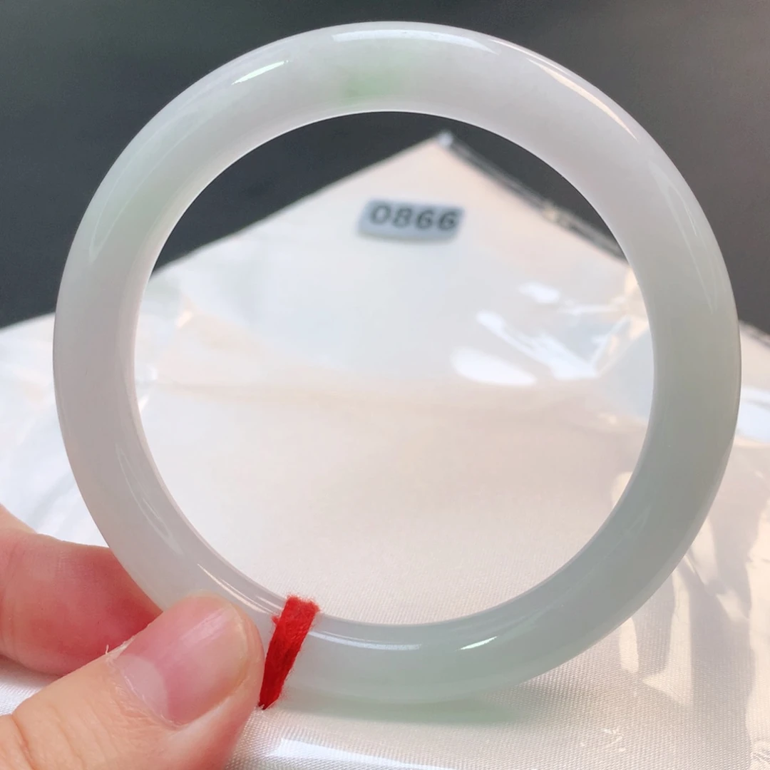 翡翠手镯未镶嵌0866号