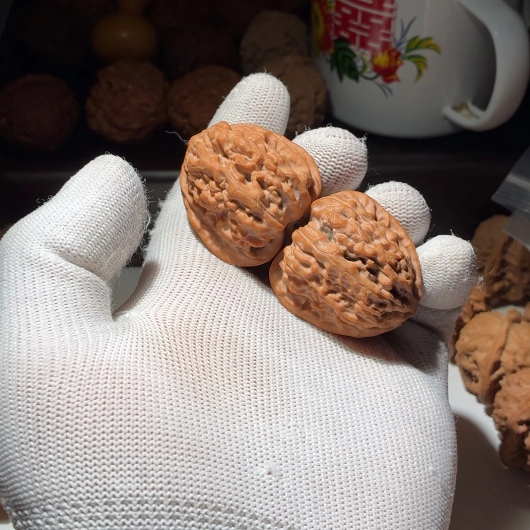 像***.吊坠文玩核桃红玉乳