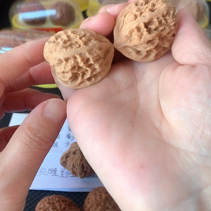 文玩核桃吊坠4.56马蹄