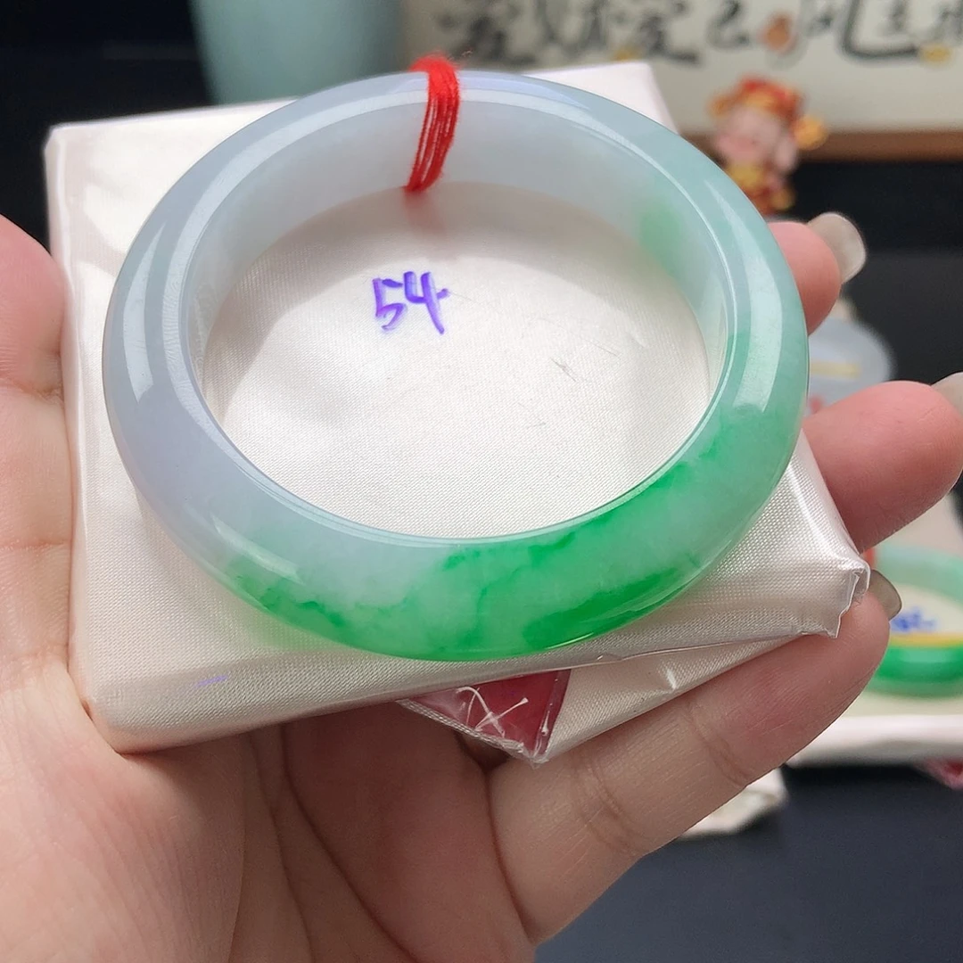 翡翠未镶嵌手镯97号
