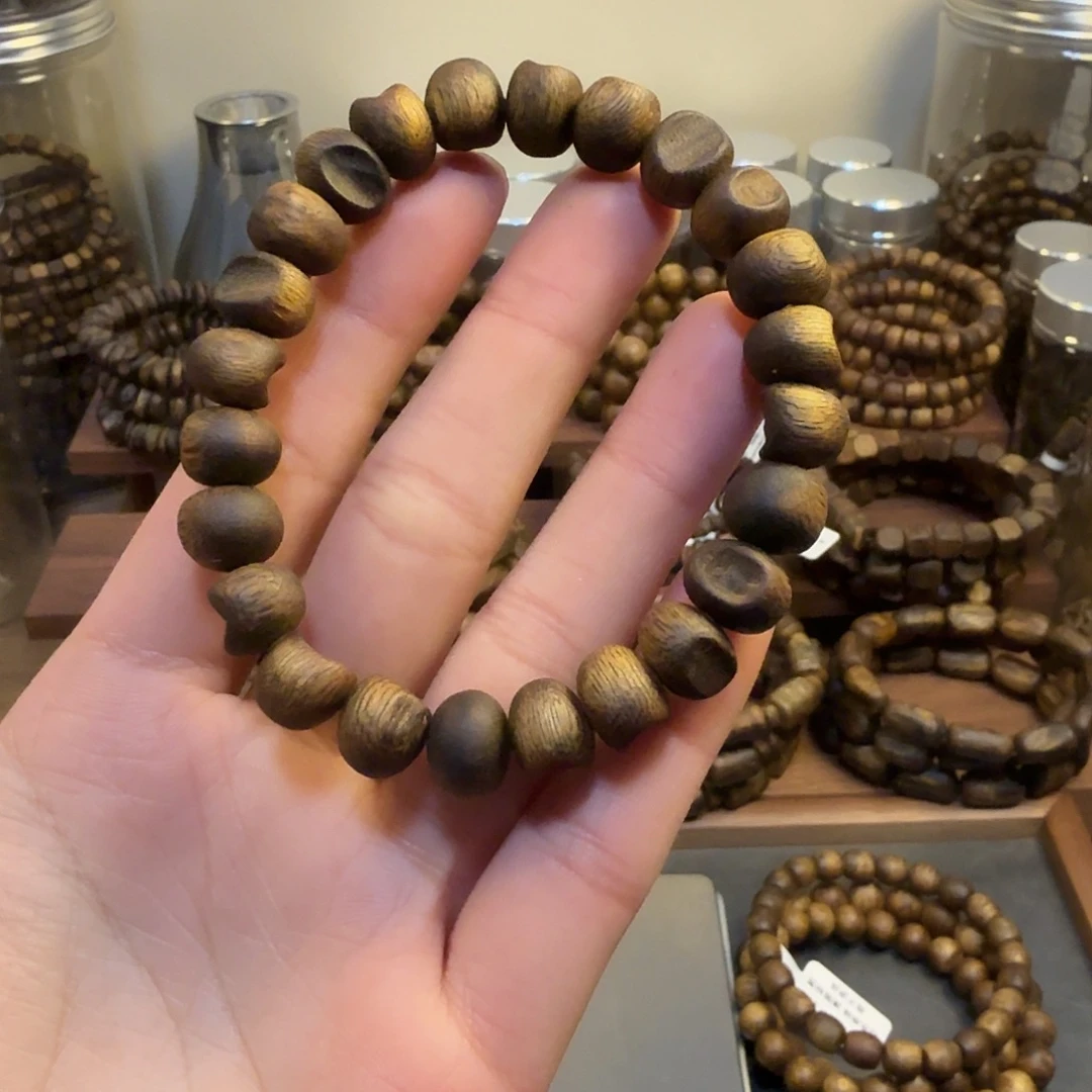 问***我沉香香囊沉香1.1随型虫漏开口笑10.7g 多样性发一