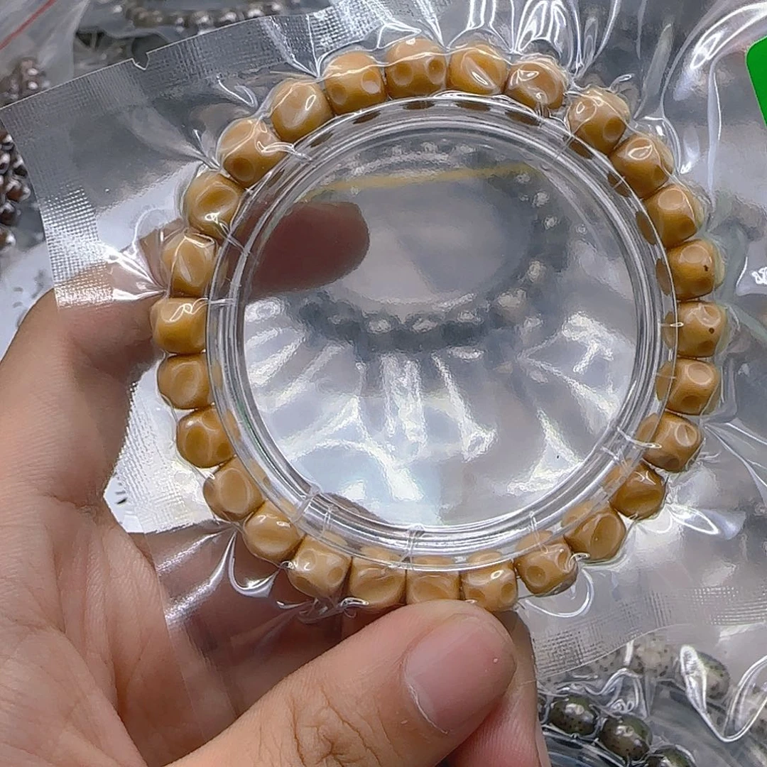手串星月菩提165傲世龙脊无相8.5左右