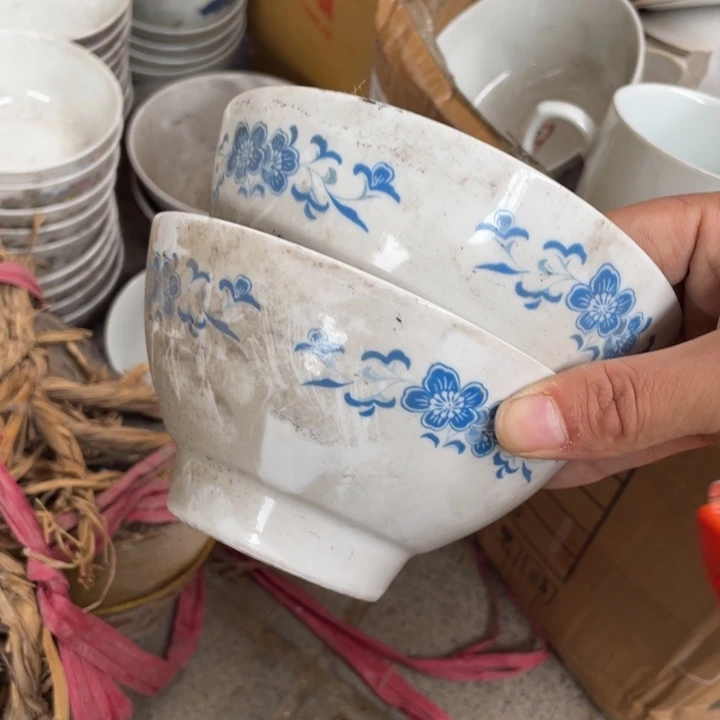 陶瓷碗盘子砂锅都有