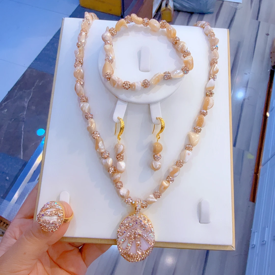 铜合金亚克力项链 爆款时尚贝壳四件套首饰sadap yito送妈妈款