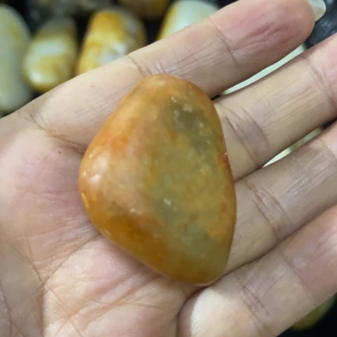未镶嵌和田玉（糖玉）车挂
