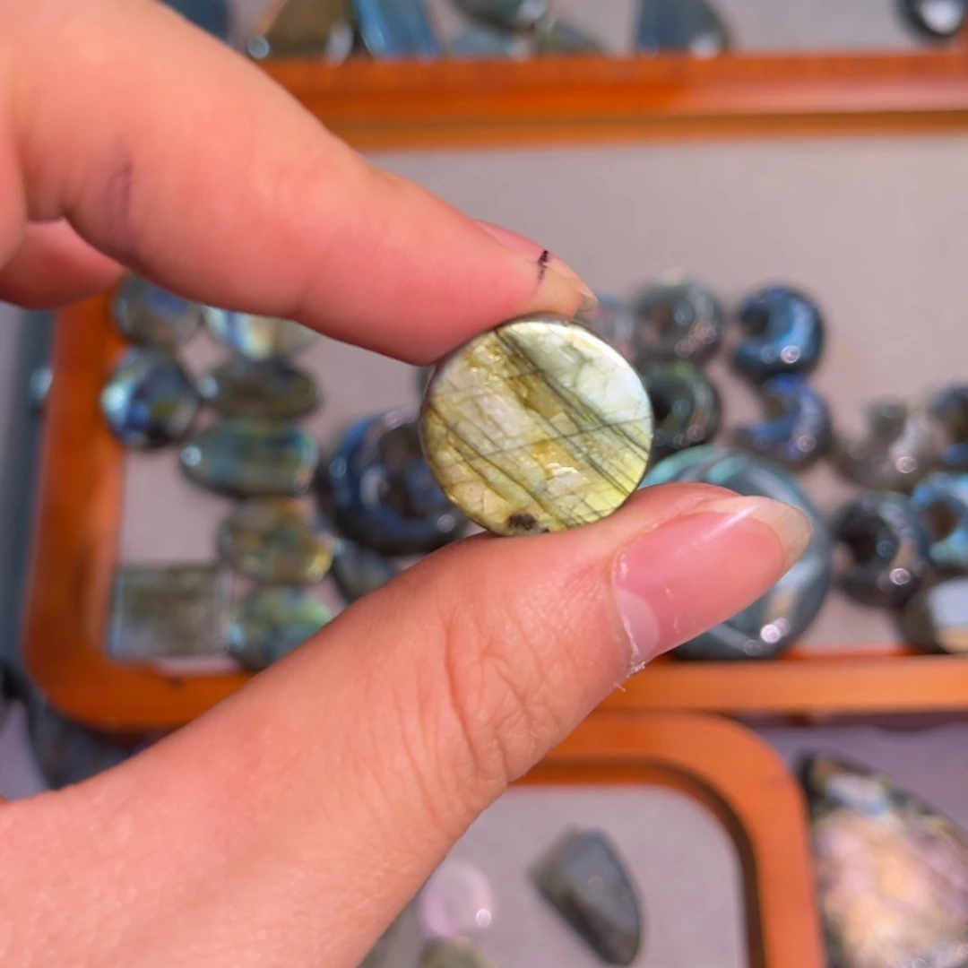 拉长石吊坠未镶嵌小*