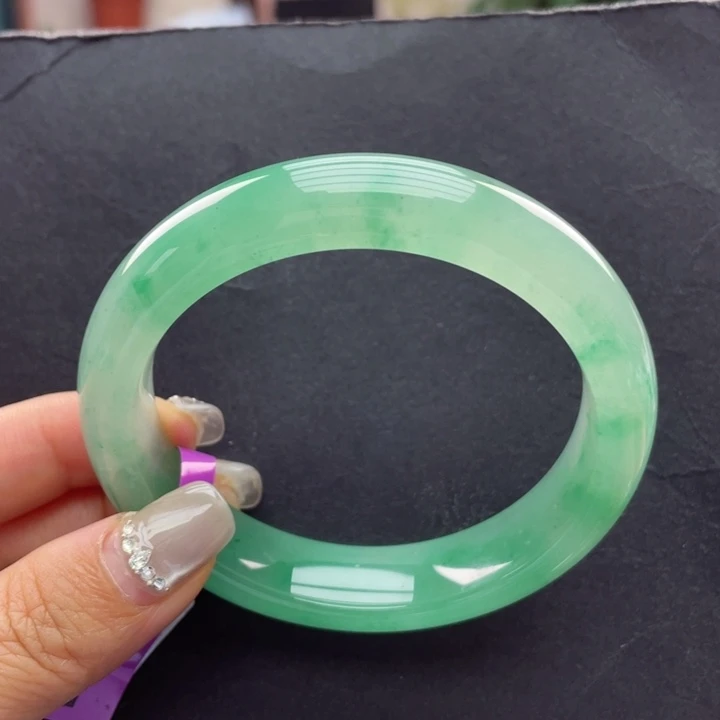 石英质玉手镯未镶嵌柒*