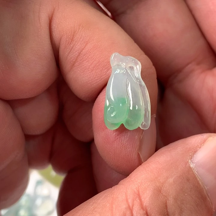 未镶嵌定制翡翠翡翠