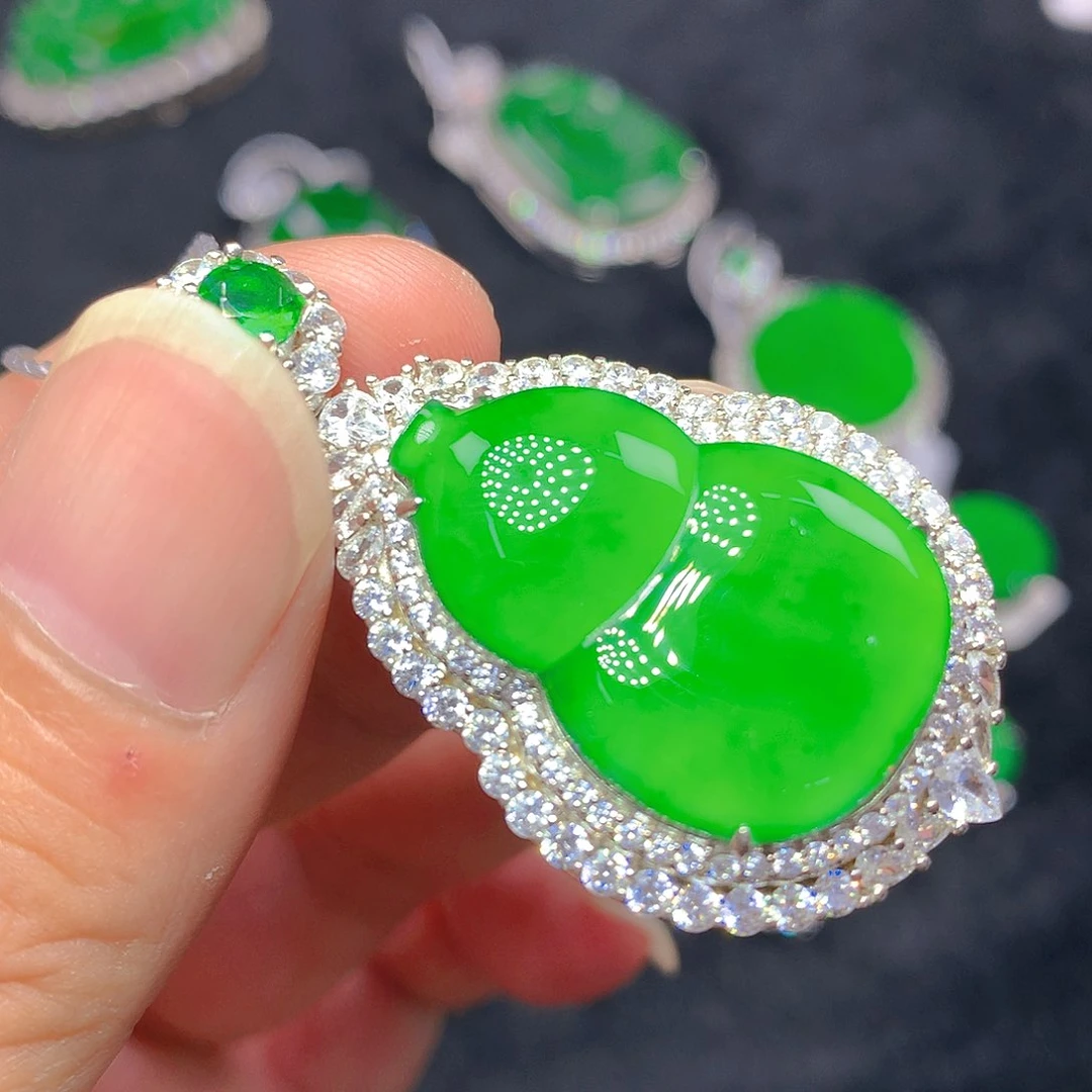 翡翠银S925镶嵌颈饰我