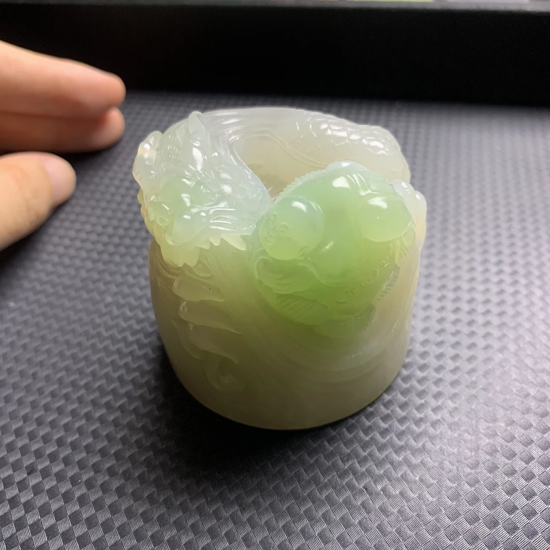 和田玉翠青龙印章